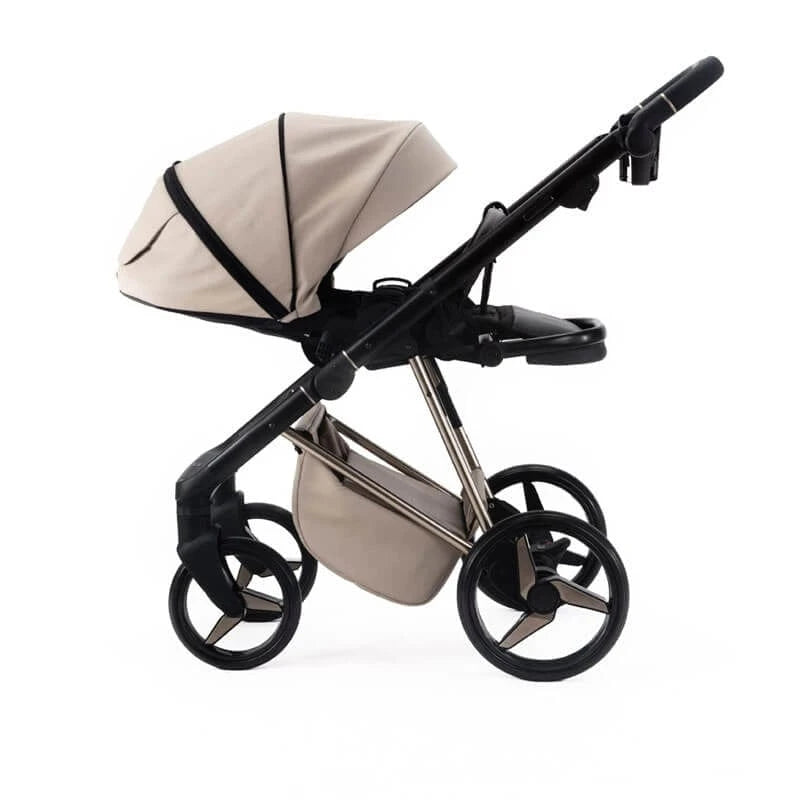 Mee-Go Quantum Special Edition 3 in 1 Travel System - Nude General Mee-go