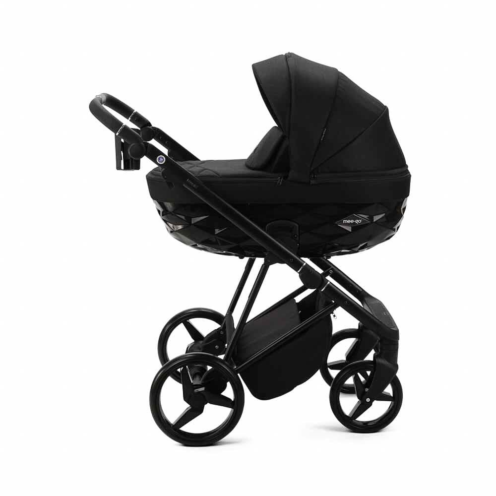Mee-Go Quantum Special Edition Travel System - Carbon Black  Mee-go   