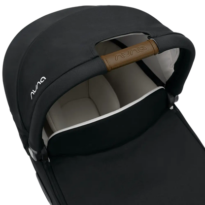 Nuna CARI Next Carrycot Car Seat & BASE next Rotating ISOFIX Bundle