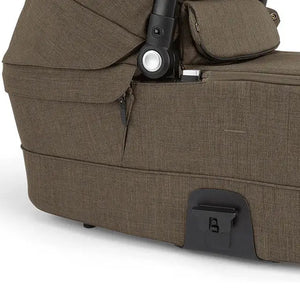 Nuna MIXX NEXT Travel System with Carrycot ARRA Flex & BASE Curv –Pistachio