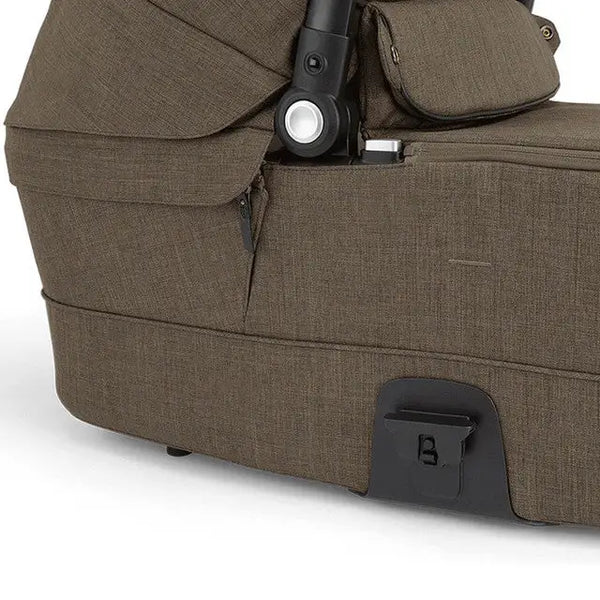 Nuna MIXX NEXT Travel System with Carrycot ARRA Flex & BASE Curv –Pistachio