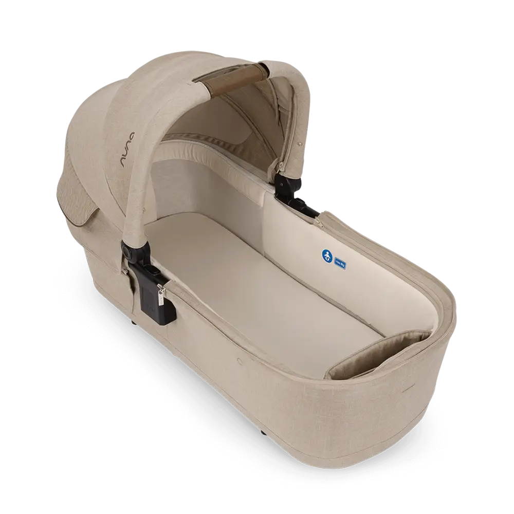 Nuna TRIV LX All-Season Set + BASE curv + ARRA flex Travel System - Cosmopolitan