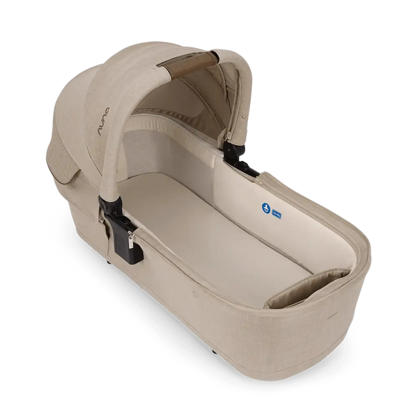 Nuna TRIV LX All-Season Set + BASE curv + ARRA flex Travel System - Cosmopolitan