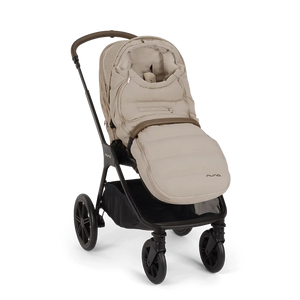 Nuna TRIV LX All-Season Set + BASE curv + ARRA flex Travel System - Cosmopolitan