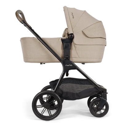 Nuna TRIV LX All-Season Set + BASE curv + ARRA flex Travel System - Cosmopolitan
