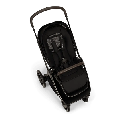 Nuna TRIV LX All-Season Set + BASE curv + ARRA flex Travel System - Caviar