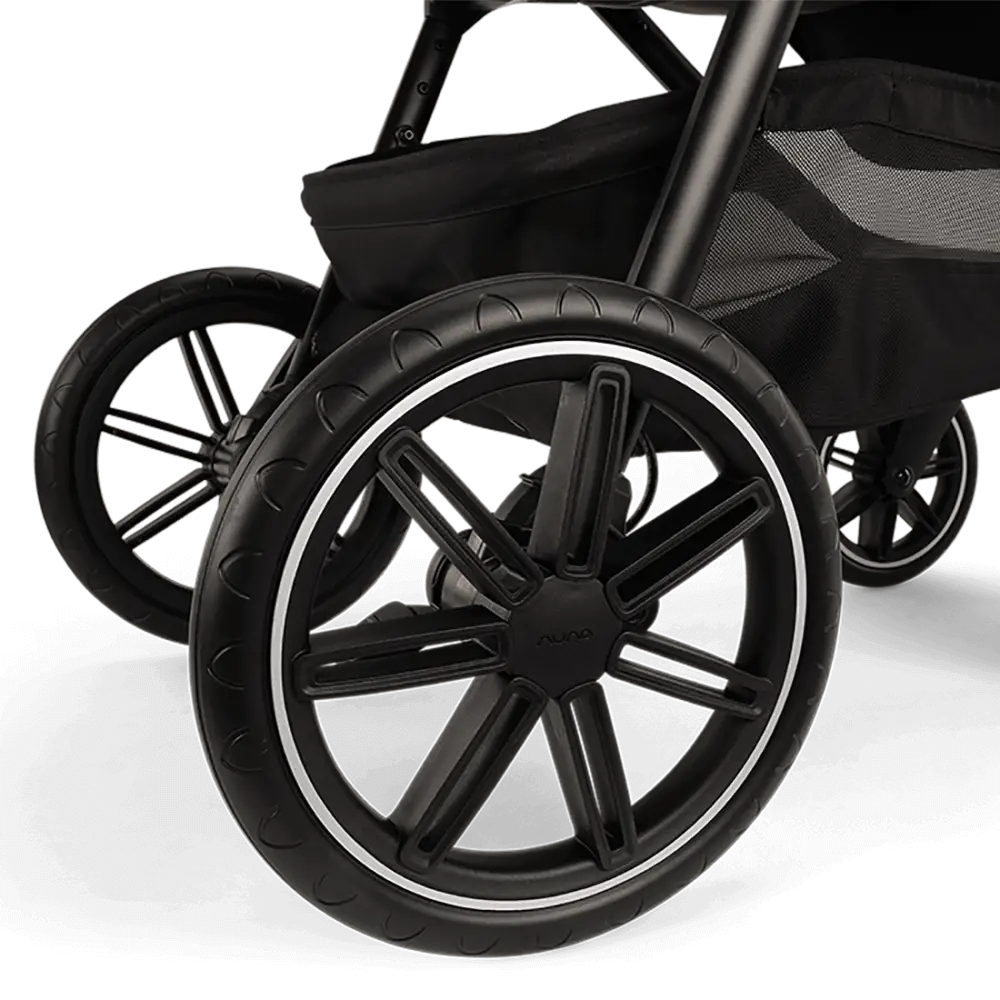 Nuna TRIV LX All-Season Set + BASE curv + ARRA flex Travel System - Caviar