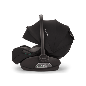 Black Nuna ARRA Flex car seat with flat recline i-size design and subtle green accents for babies 0 to 13 kg