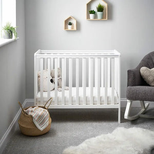 OBaby Bantam Space Saver Cot & Changer – White Obaby