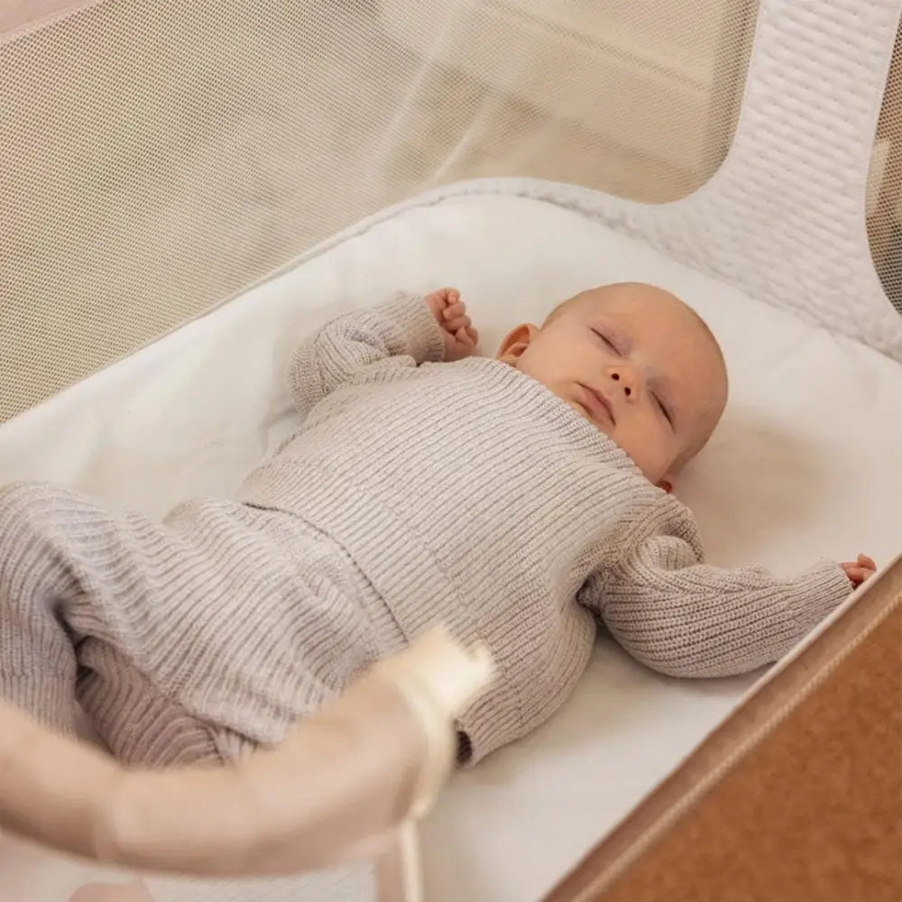 OBaby Cloud Bedside Crib – Oatmeal OBaby