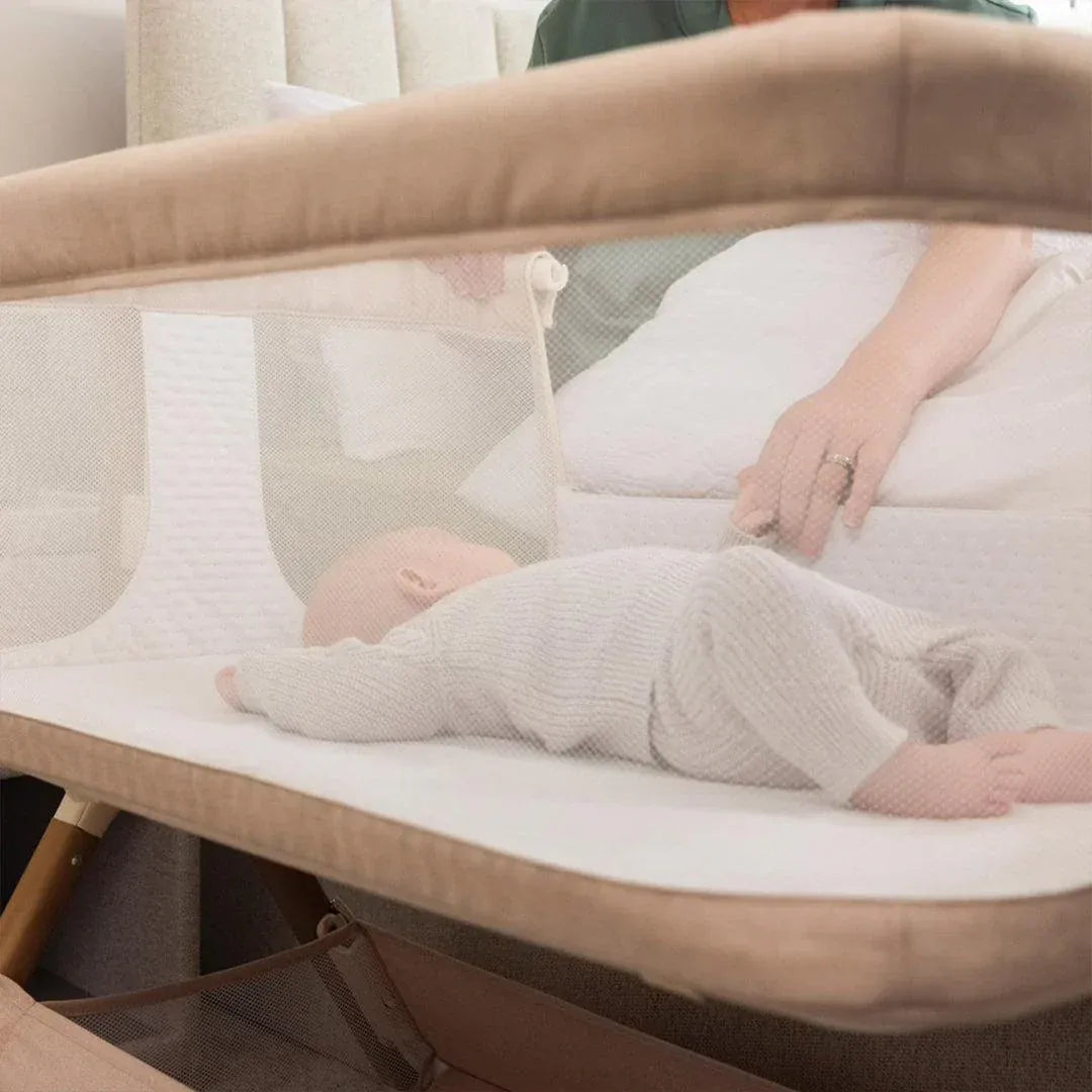 OBaby Cloud Bedside Crib – Oatmeal OBaby