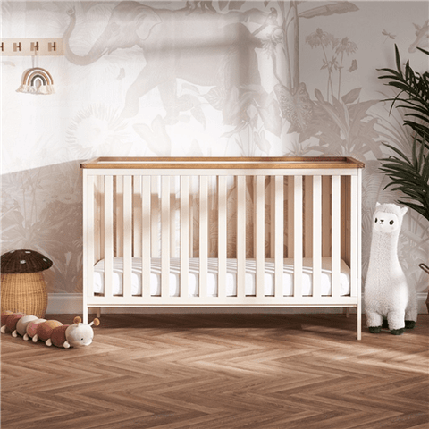 OBaby Evie Cot Bed – White Cashmere & Pine
