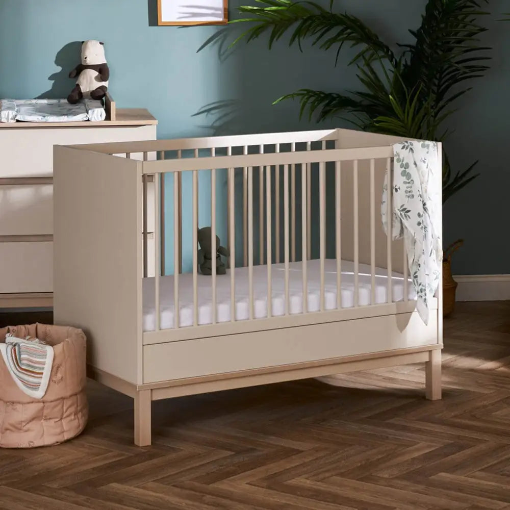 OBaby Evie Mini Cot Bed – Cashmere & Pine OBaby