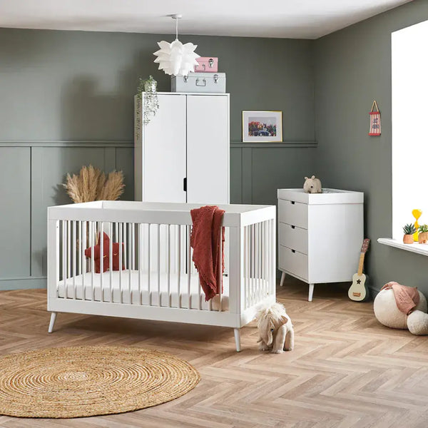 Obaby Maya 3 Piece Nursery Furniture Set – Nordic White Obaby