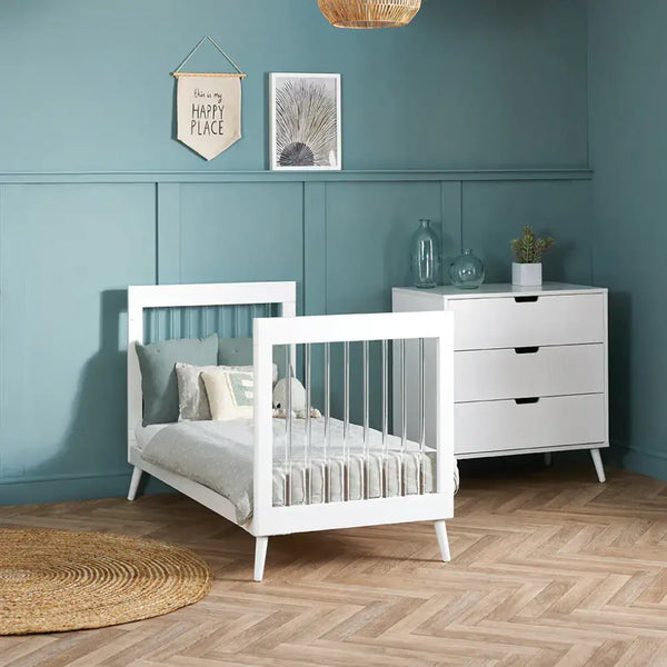 Obaby Maya 3 Piece Nursery Furniture Set – White & Acrylic Obaby