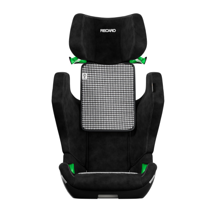 Recaro AXION 1 Pepita, front view with the black headrest raised above the side wings.