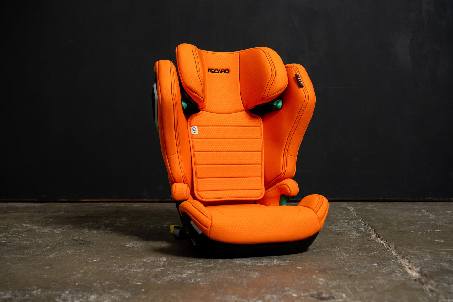 Recaro AXION 1 (100-150cm) Vibrant Orange Child Seat General Recaro