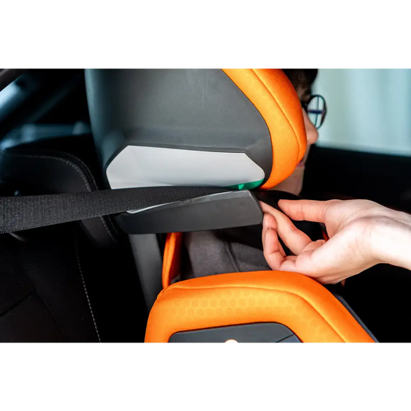 Recaro AXION 1 i-Size Car Seat – Vibrant Orange (100–150 cm) General Recaro