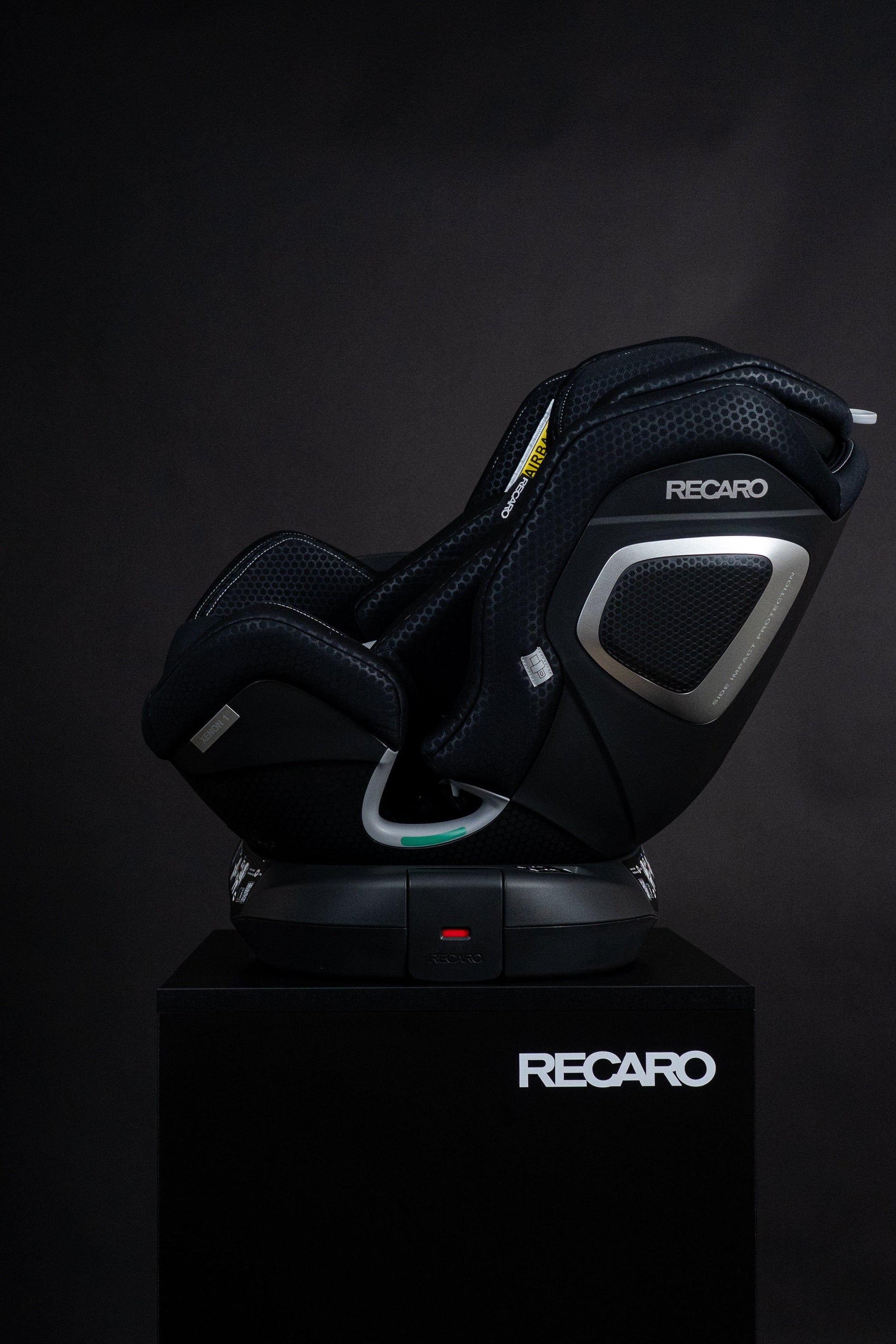 Recaro Xenon 1 Baby Car Seat (40-125cm) - Fresh Black General Recaro