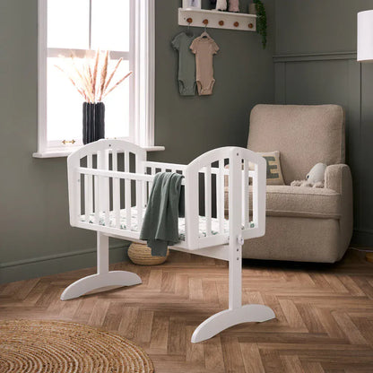 Swinging Crib Sophie in White Obaby
