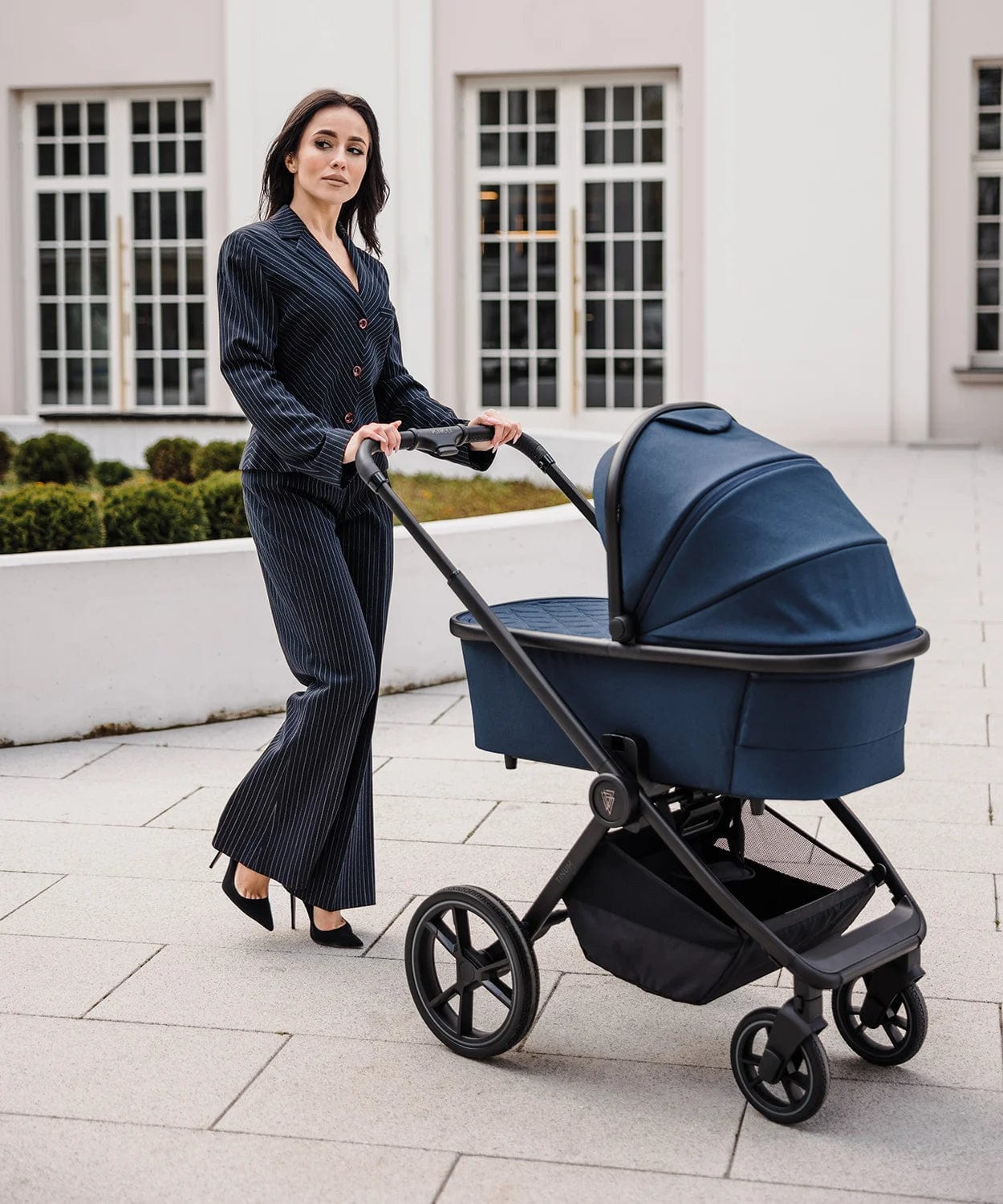 Venicci Tinum Edge 3 in 1 Travel System - Ocean  Venicci   