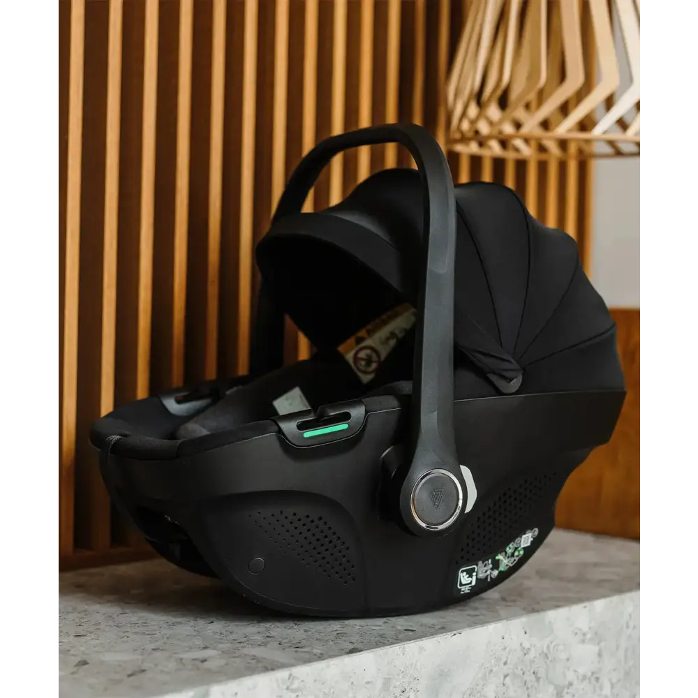 Venicci Upline 2 All Black Pram 3 in 1 + Tiago Black Car Seat Venicci