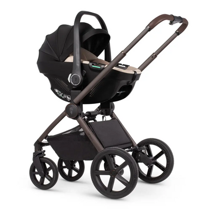 Venicci General Venicci Upline 2 Burgundy Special Edition Pram 3 in 1 + 360 Tiago Beige Isofix Bundle