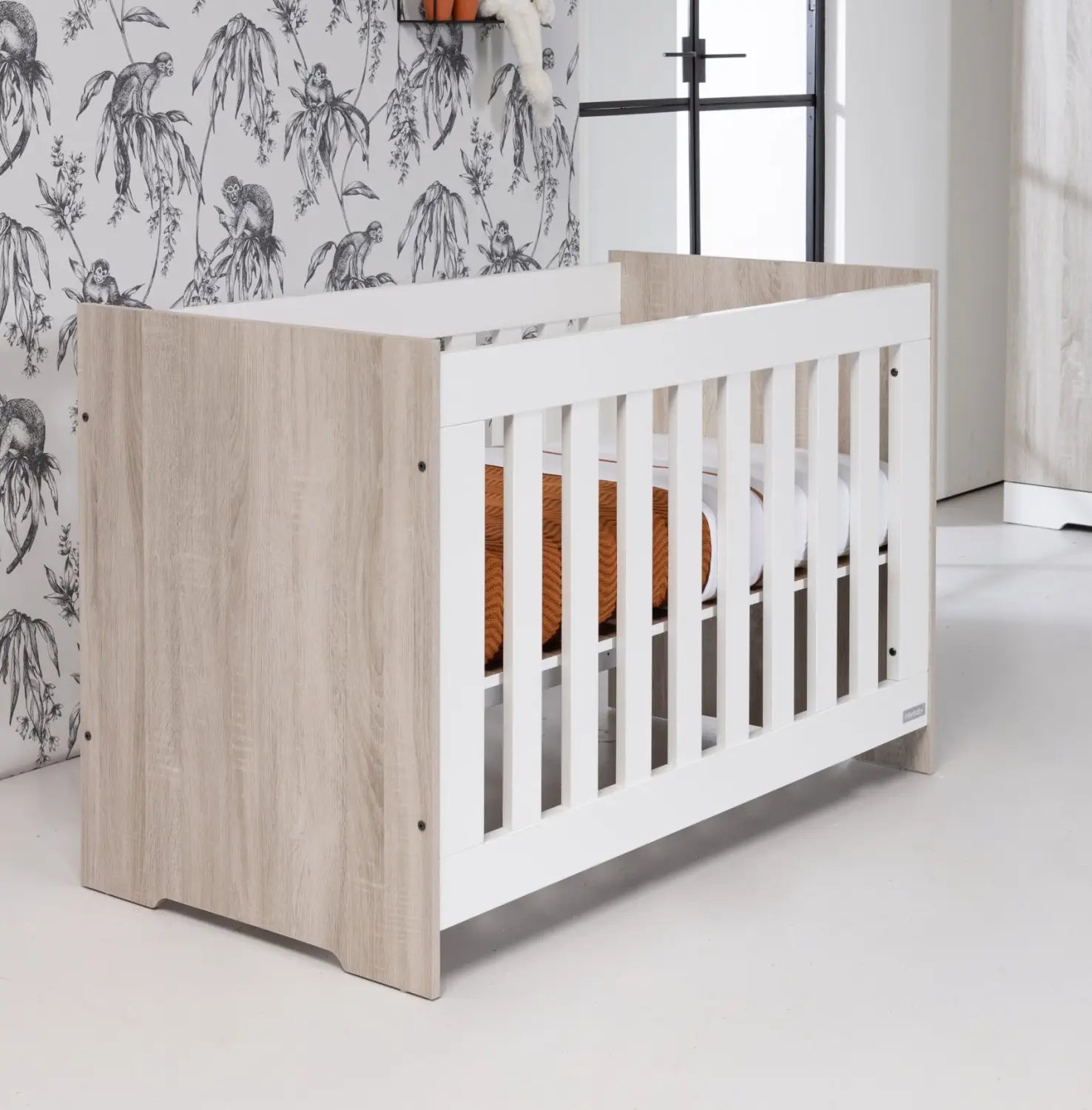 verona-cot-bed.png