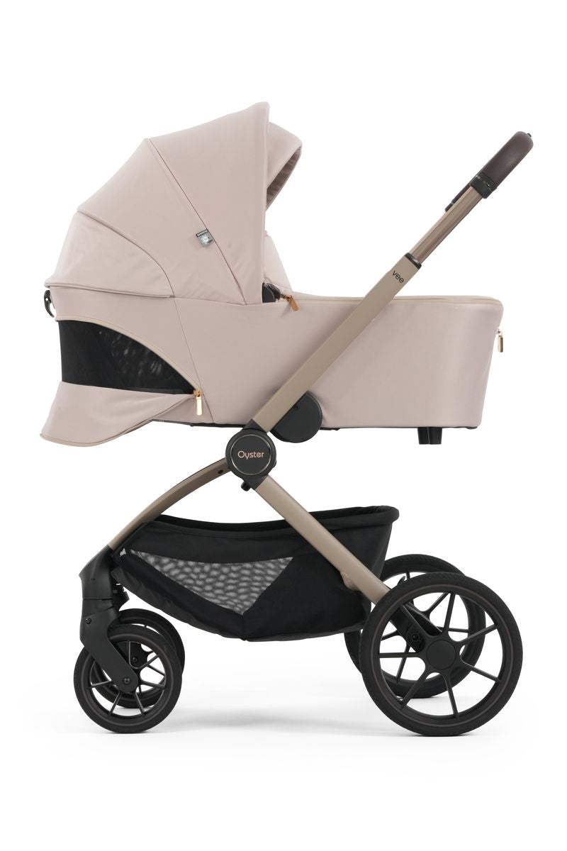 BabyStyle Oyster Vee 4 in 1 Travel System – Vanilla
